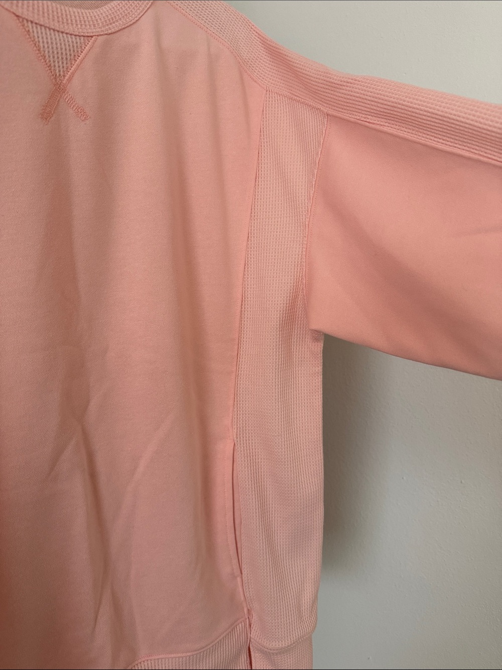 Dokotoo Pale Salmon Pink Waffle Knit Pocket Sweatshirt Pullover Size S - Picture 7 of 13